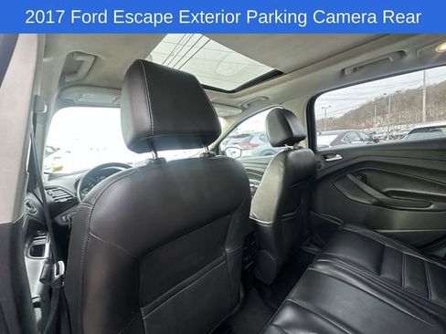 Used 2017 Ford Escape SE w/ SE Leather Comfort Package image 22