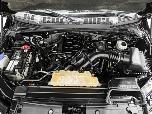 Used 2018 Ford F150 Lariat image 59