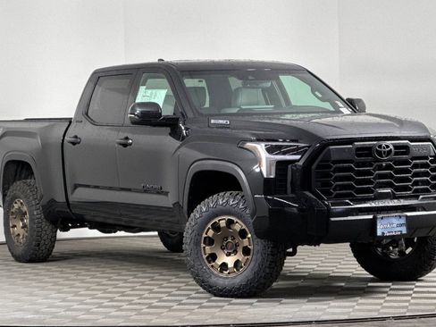 New 2025 Toyota Tundra Limited AWD/4WD image 2