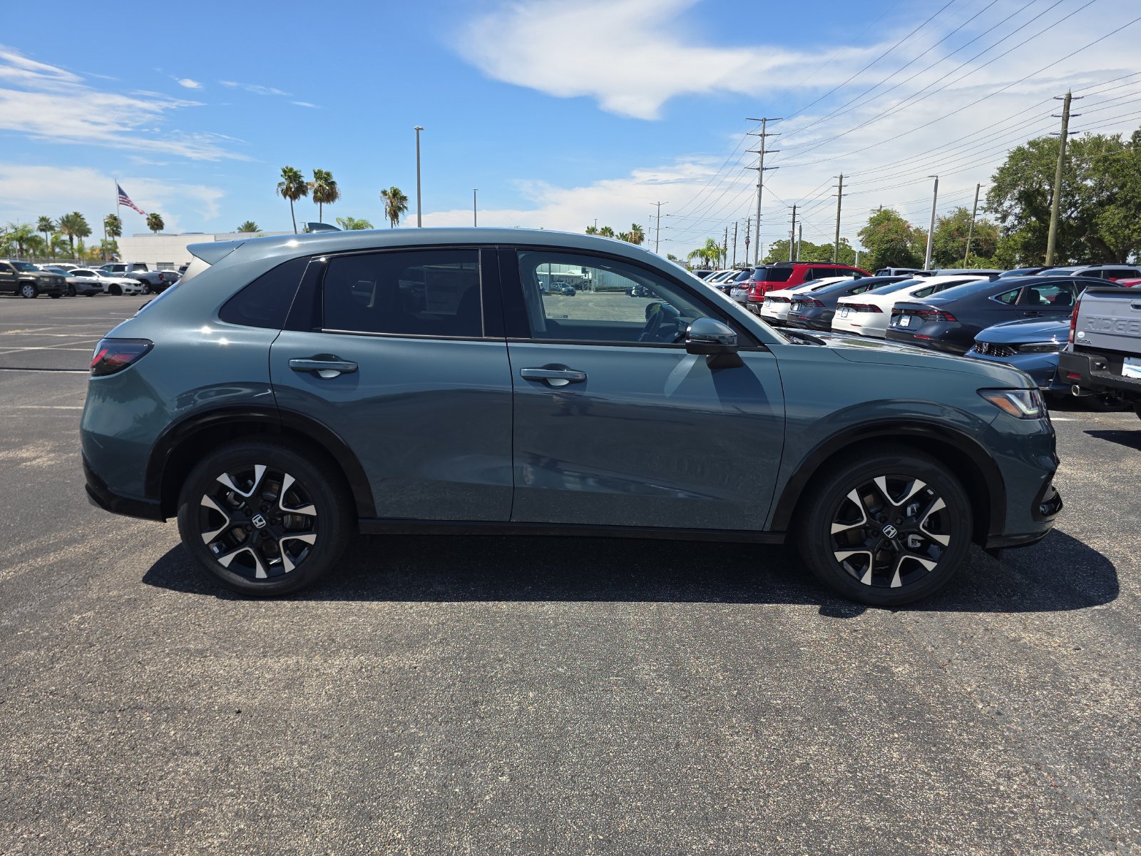 New 2027 Honda HR-V EX-L image 3