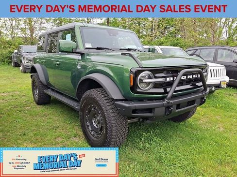 Certified 2024 Ford Bronco Outer Banks AWD/4WD image 1