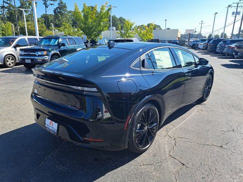 New 2026 Toyota Prius Plug-In Hybrid image 6