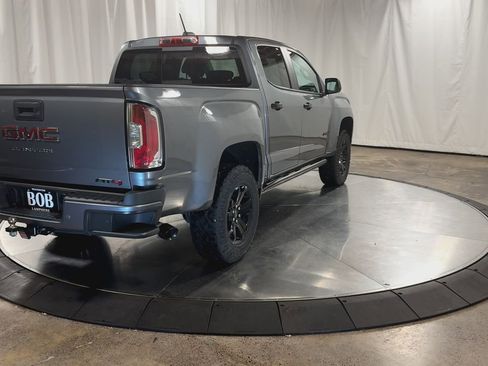 Used 2022 GMC Canyon AT4 image 9