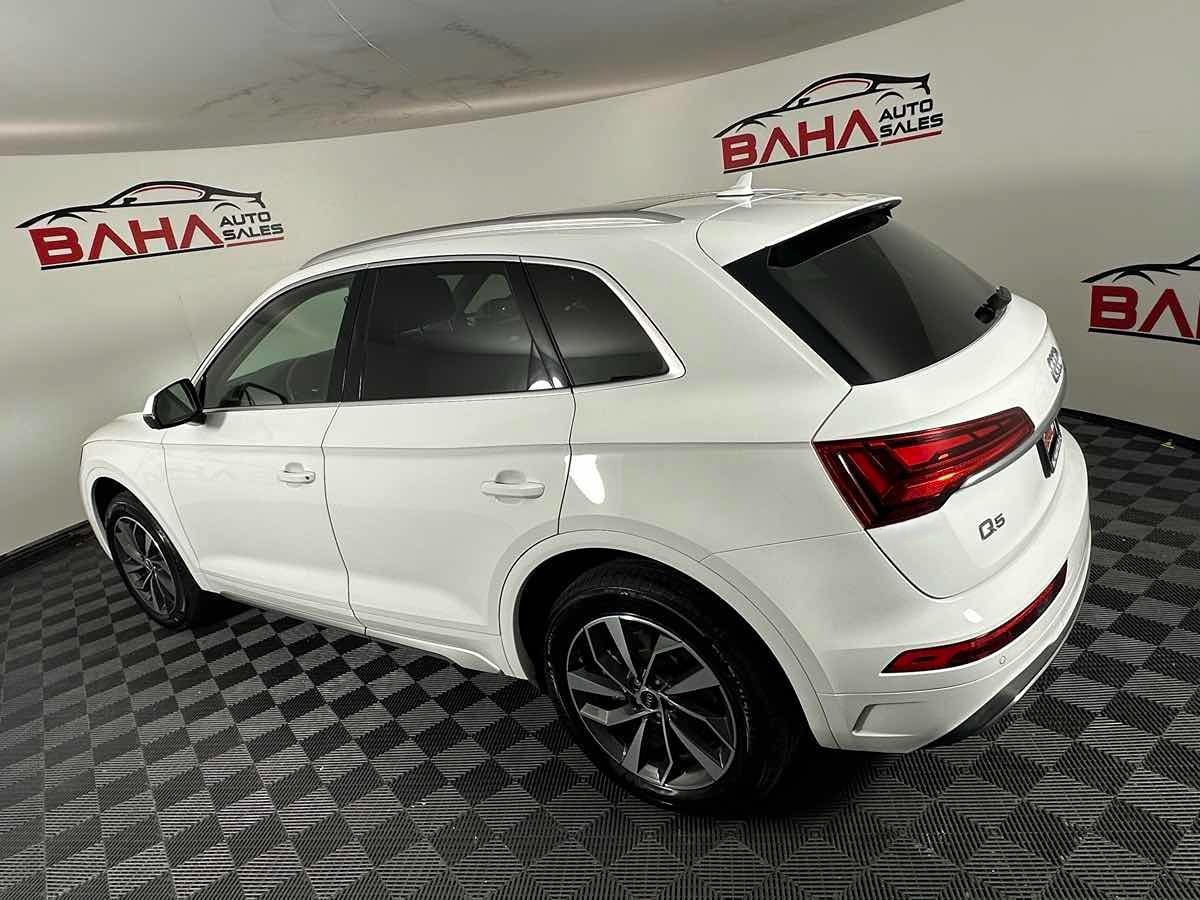 Used 2021 Audi Q5 2.0T Premium w/ Convenience Package AWD/4WD image 6