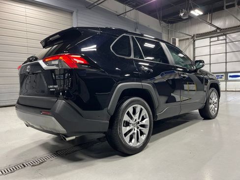 Used 2022 Toyota RAV4 Limited w/ Limited Grade Weather Package AWD/4WD image 7