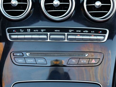 Used 2017 Mercedes-Benz C 43 AMG 4MATIC Cabriolet image 33