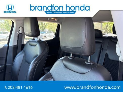 Used 2021 Jeep Compass Latitude AWD/4WD image 12