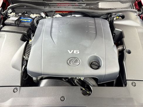 Used 2013 Lexus IS 250C image 34