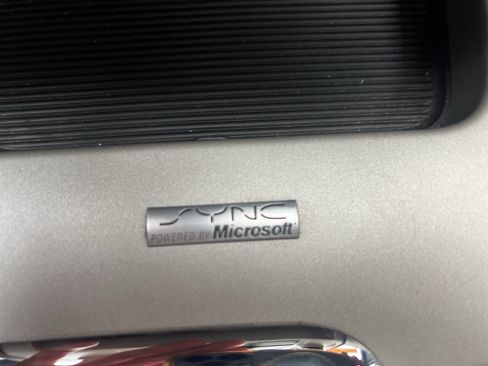 Used 2011 Ford Escape XLT w/ 202A Rapid Spec Order Code image 23