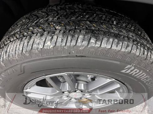 Used 2025 GMC Acadia Elevation FWD image 18