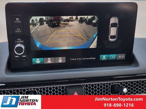 Used 2023 Honda Civic Touring image 18