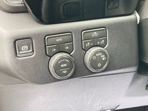 New 2026 Chevrolet Silverado 1500 LT AWD/4WD image 19