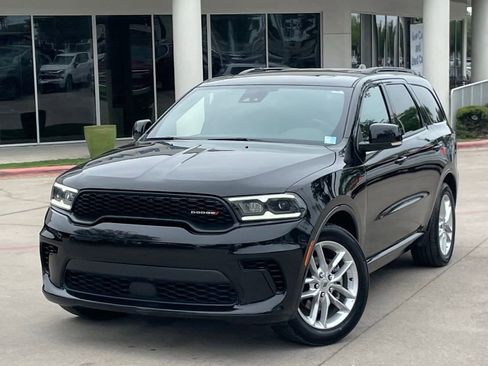 Used 2024 Dodge Durango GT RWD image 9