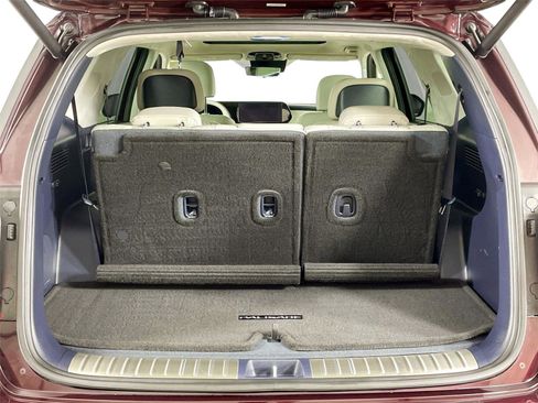 Used 2024 Hyundai Palisade Calligraphy image 26
