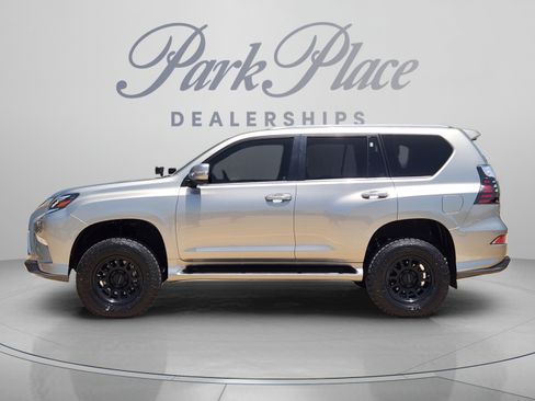 Used 2023 Lexus GX 460 Premium AWD/4WD image 2