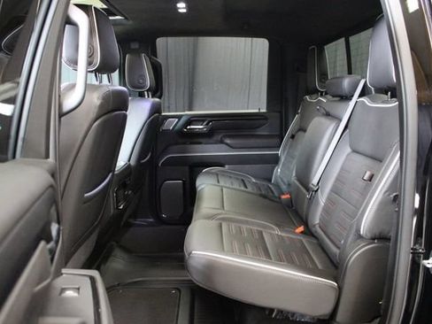 Used 2025 GMC Sierra 2500 AT4X AWD/4WD image 12