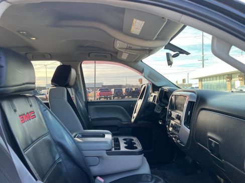 Used 2017 GMC Sierra 2500 SLE w/ SLE Preferred Package image 34