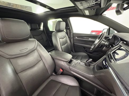 Used 2021 Cadillac XT5 Premium Luxury AWD/4WD image 37