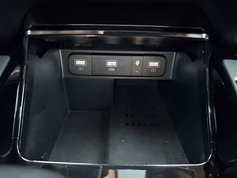 Used 2023 Kia Sorento SX Prestige image 20