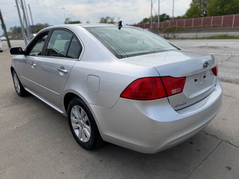 Used 2010 Kia Optima EX FWD image 6