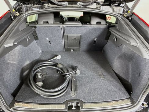 Used 2023 Volvo C40 P8 Recharge Ultimate AWD/4WD image 27