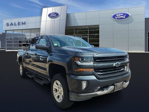Used 2018 Chevrolet Silverado 1500 LT w/ All Star Edition AWD/4WD image 1