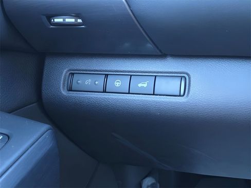 New 2026 Nissan Pathfinder SV image 28