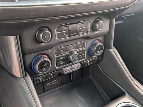 Used 2023 Chevrolet Tahoe LT w/ Luxury Package image 26