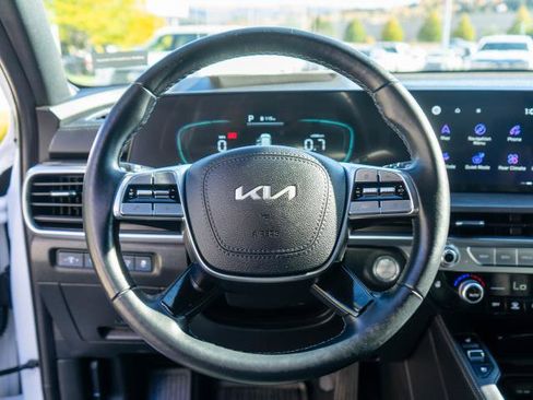 Certified 2025 Kia Telluride EX X-Line image 17