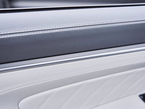 Used 2021 Porsche 911 Turbo S image 30