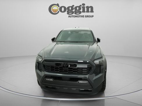 New 2026 Toyota Tacoma TRD Off-Road AWD/4WD image 30