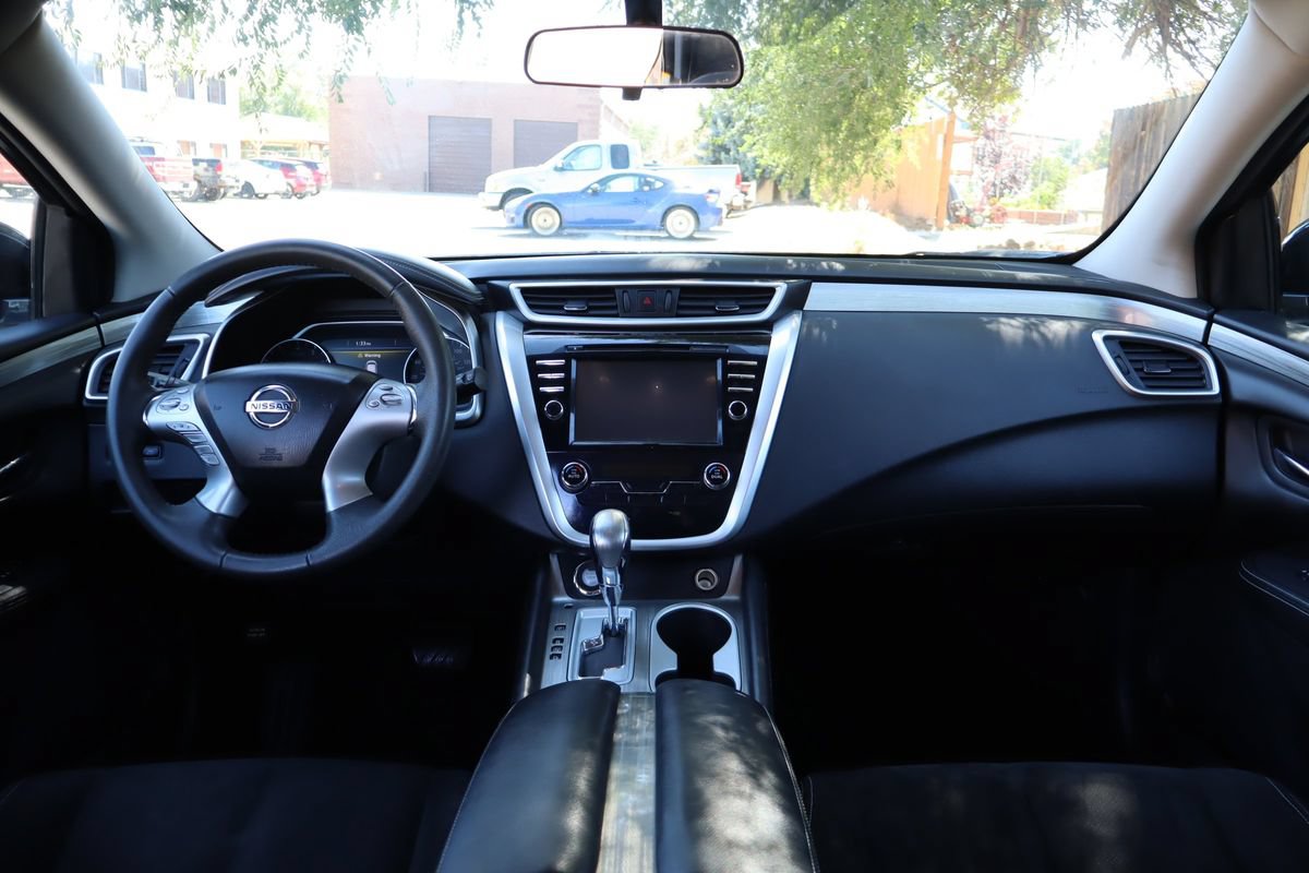 Used 2016 Nissan Murano SV AWD/4WD image 16