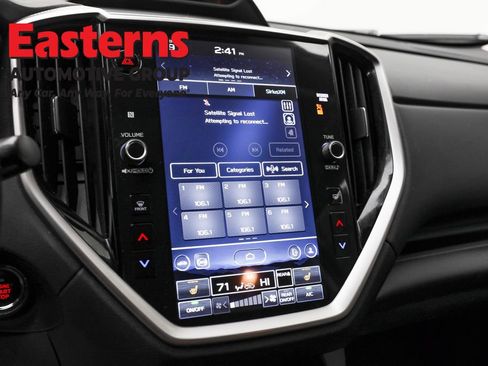 Used 2023 Subaru Ascent Limited image 19