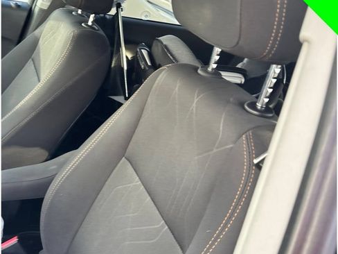 Used 2018 Chevrolet Trax LT FWD image 11