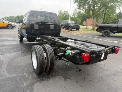New 2026 RAM 5500 Tradesman w/ Chrome Appearance Group AWD/4WD image 6