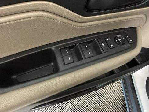 Used 2018 Honda Odyssey EX-L image 11