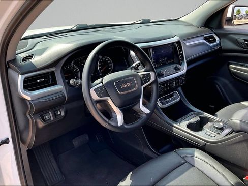 Used 2023 GMC Acadia SLT AWD/4WD image 11