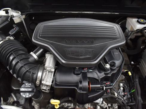 Used 2022 Cadillac XT6 Sport w/ Platinum Package image 37