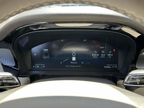 Certified 2023 Lincoln Corsair AWD w/ Equipment Group 101A image 38