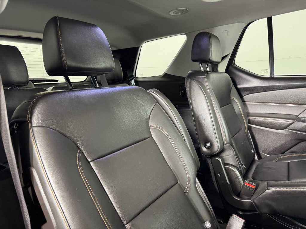 Used 2019 Chevrolet Traverse LT w/ LT Premium Package FWD image 27