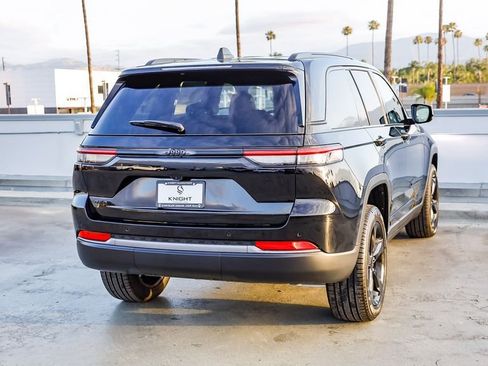 New 2026 Jeep Grand Cherokee Limited AWD/4WD image 9