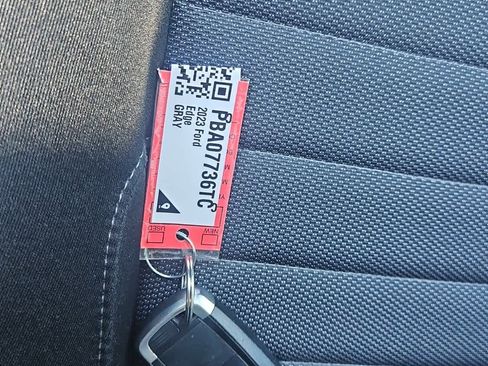 Used 2023 Ford Edge SE w/ Black Appearance Package image 20