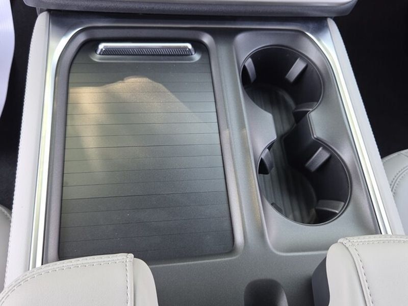 New 2027 Ford Expedition Active RWD image 21