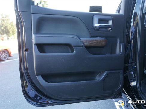 Used 2019 GMC Sierra 3500 Denali w/ Duramax Plus Package AWD/4WD image 28