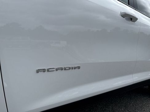 New 2025 GMC Acadia Elevation image 67