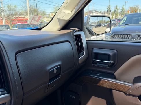 Used 2018 GMC Sierra 1500 Denali w/ Denali Ultimate Package image 23