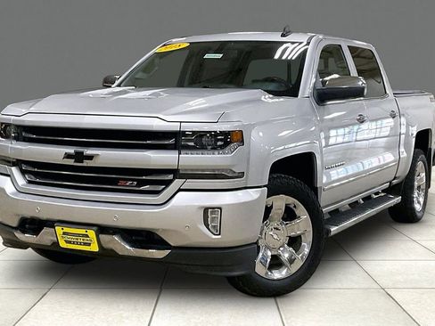 Used 2018 Chevrolet Silverado 1500 LTZ Z71 w/ LTZ Plus Package AWD/4WD image 2