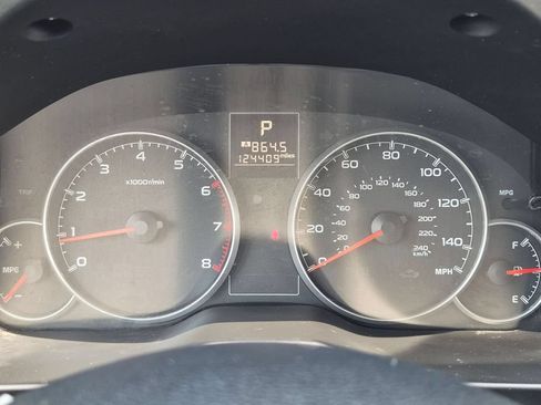 Used 2013 Subaru Outback 2.5i AWD/4WD image 18