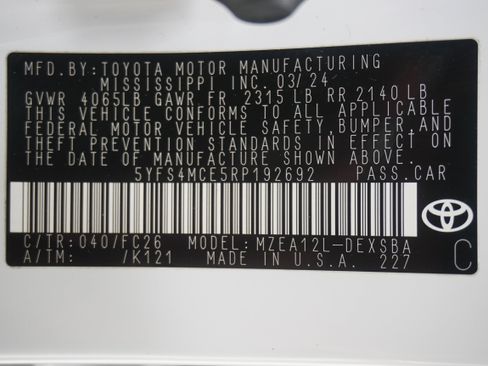 Used 2024 Toyota Corolla SE FWD image 29