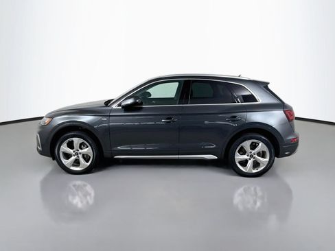 Certified 2023 Audi Q5 2.0T Premium Plus w/ Premium Plus Package AWD/4WD image 2